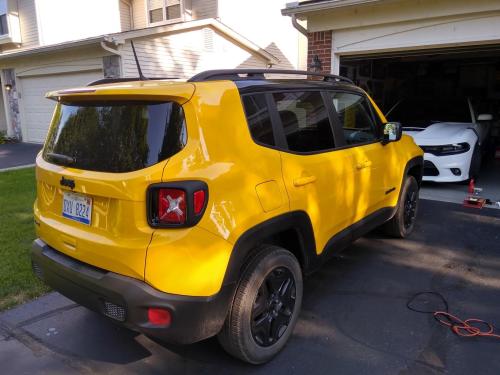 Ravoony Plus Gloss Sunflower Yellow Vinyl Wrap review 