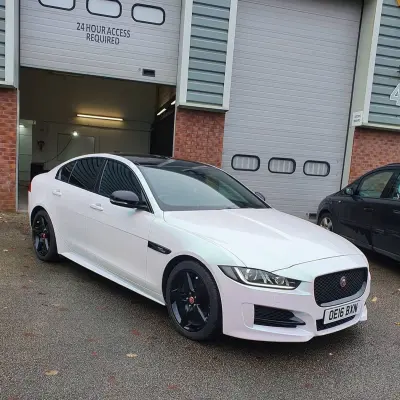 Ravoony Plus Gloss Aurora White Car Vinyl Wrap review Keymon Davis 02
