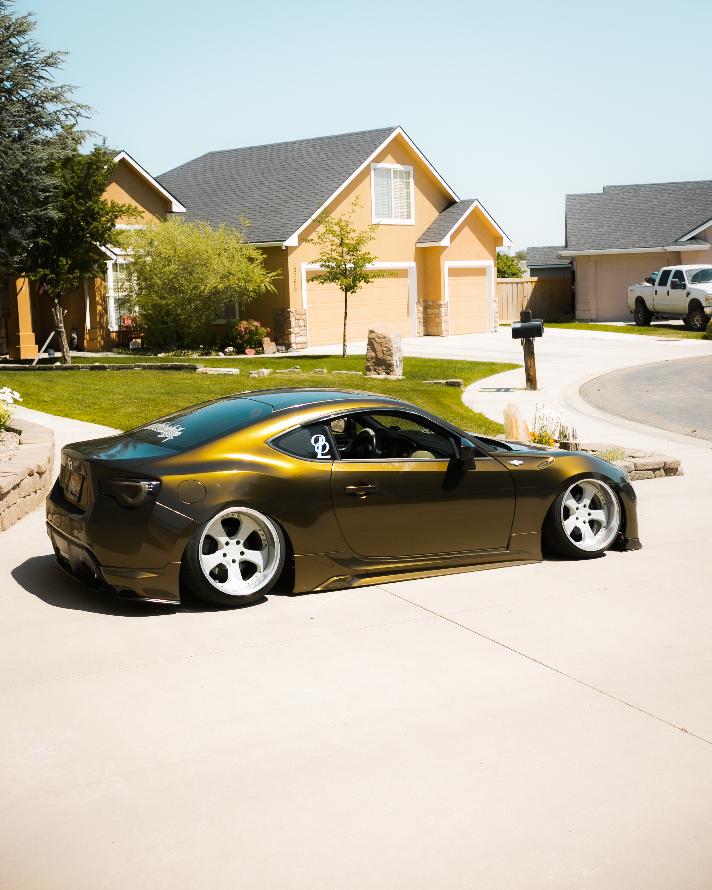 Ravoony Plus Gloss Midnight Gold Car Wrap review wicked.frs 03