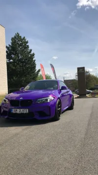 Ravoony Plus Glossy Explosion Purple Car Vinyl Wrap review 1