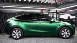 Ravoony Plus Matte Chrome Venom Green Car Wrap review Douglas Turner