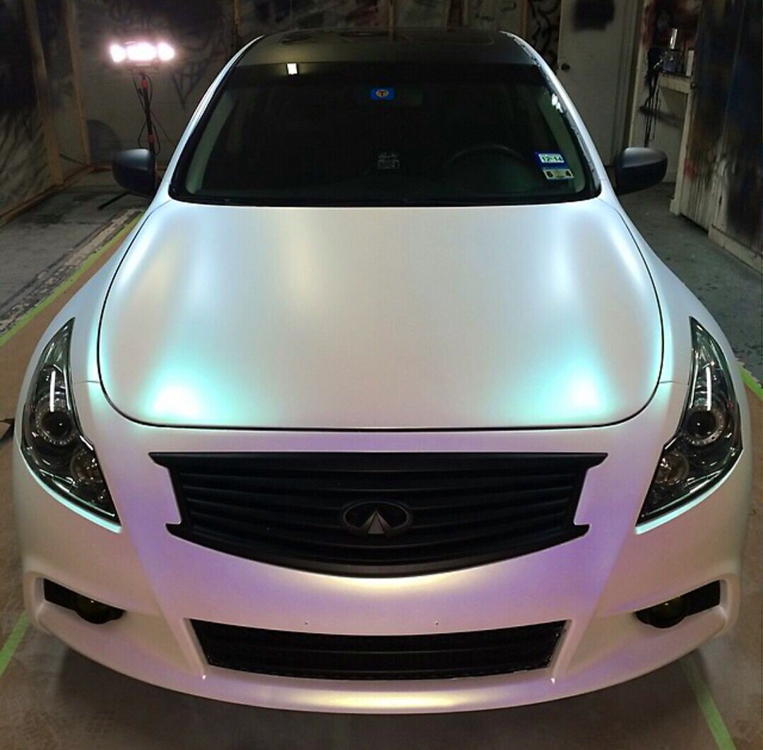 Ravoony Plus Gloss Aurora White Car Vinyl Wrap review Shireen Yahyazadeh