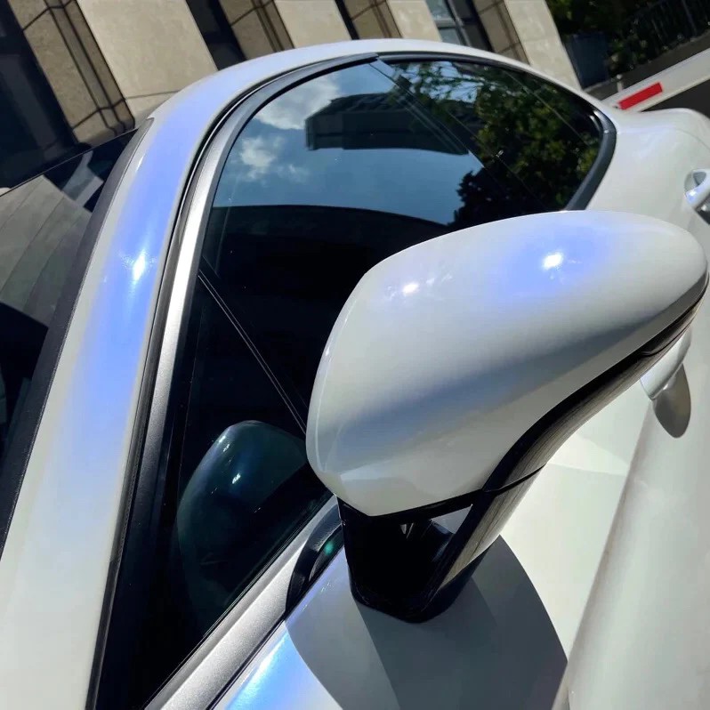 Ravoony Plus PET Glossy White to Blue Car Vinyl Wrap review Girma Kereyou 01