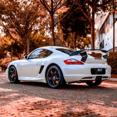 Ravoony Plus Glossy White to Blue Car Vinyl Wrap review Bernhard Nyhuis