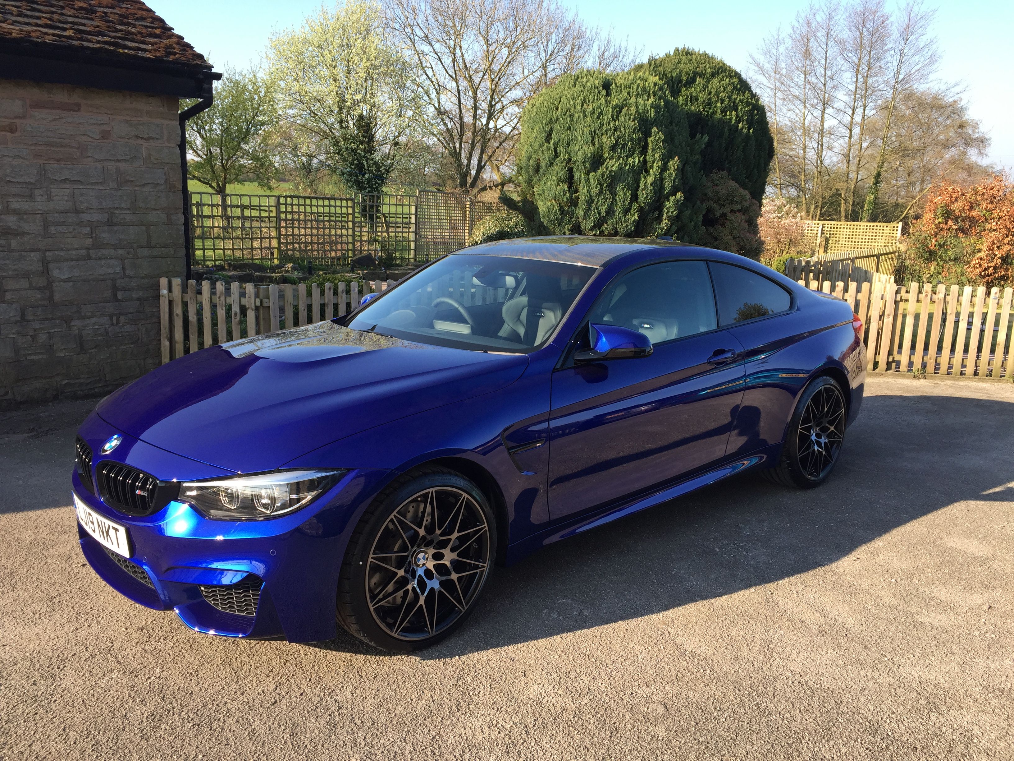 Ravoony Plus Tesla Gloss Deep Blue Vinyl Car Wrap review Lucas 01