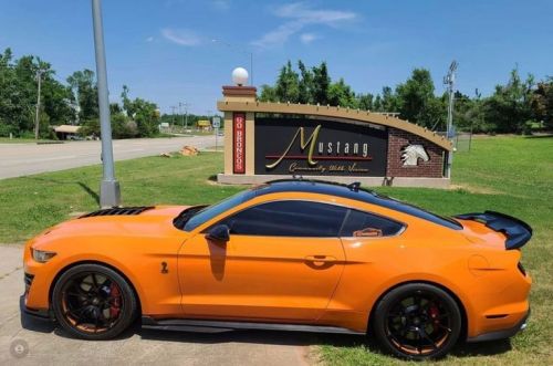Ravoony Plus Gloss Crystal Mclaren Orange Wrap review