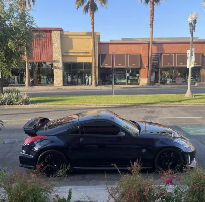Ravoony Plus PET Gloss Black Car Wrap review Linda Solis 01
