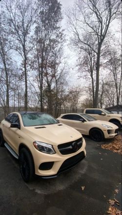 Ravoony Plus Ultimate Flat Shine Latte Car Wrap review Tom Ryan
