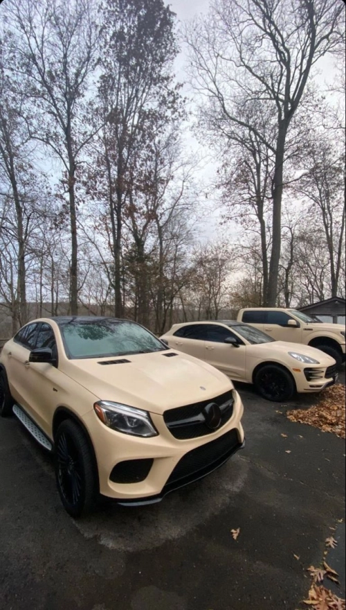 Ravoony Plus Ultimate Flat Shine Latte Car Wrap review 