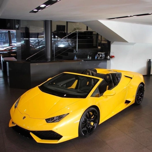 Ravoony Plus Gloss Macaron Yellow Car Vinyl Wrap review 