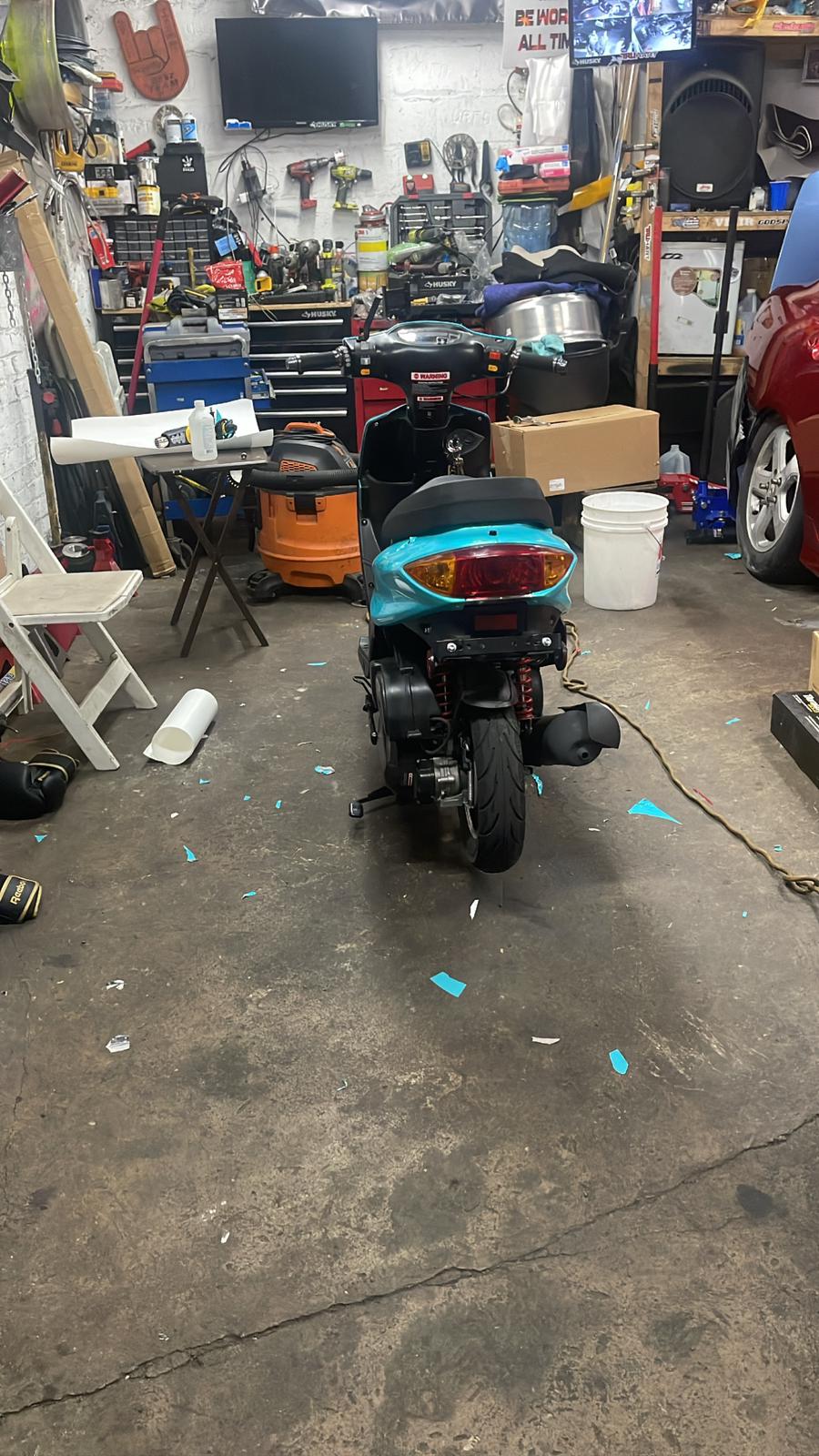 Ravoony Plus Gloss Metal Paint Ocean Blue Car Wrap review Kelvin Escoboza 01