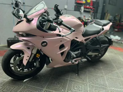 Ravoony Plus Twin Magic Pink Car Vinyl Wrap review Grandon Aubert