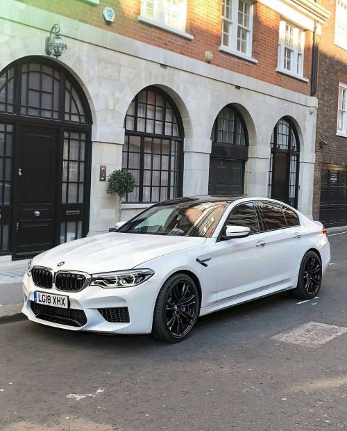 Ravoony Plus Crystal White Car Vinyl Wrap review