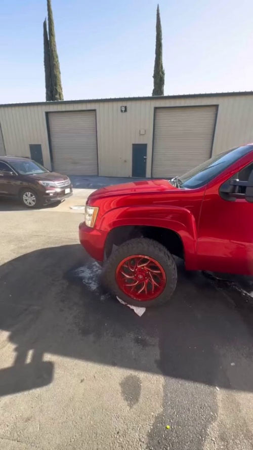 Ravoony Plus Gloss Metallic Vampire Red Vinyl Car Wrap review Marco Casarotti