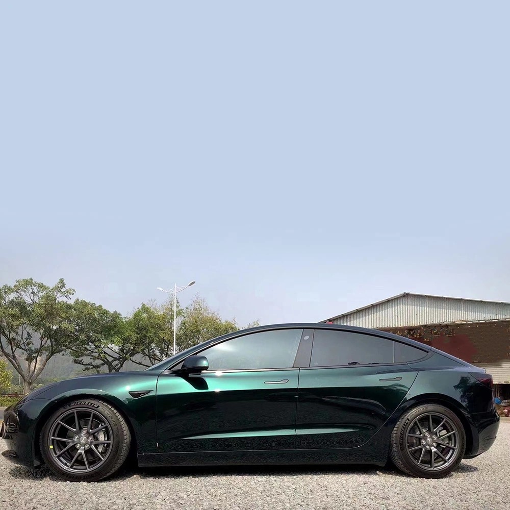 Ravoony Plus Gloss Pearlized Benz Emerald Green Car Vinyl Wrap review Walter Hines 01