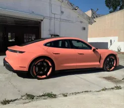 Ravoony Plus Glossy Paggy Pink Car Vinyl Wrap review Toma Martiniky  02