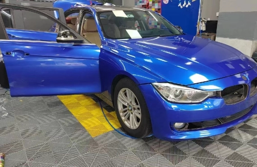 Ravoony Plus BMW Gloss Portimao Blue Vinyl Car Wrap review 