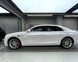 Ravoony Plus Bentley Gloss Ghost White Vinyl Car Wrap review Trenise Dixon 01