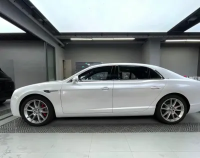 Ravoony Plus Bentley Gloss Ghost White Vinyl Car Wrap review Trenise Dixon 00