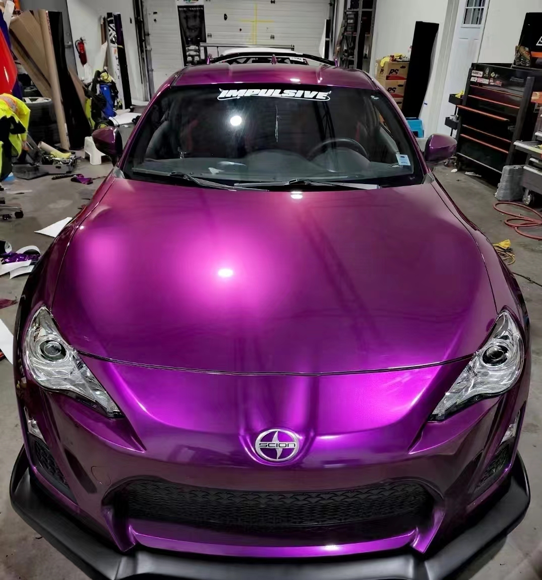   Ravoony Plus Ultra Gloss Metal Paint Grape Purple Vinyl Wrap review Taelin Edwards 01