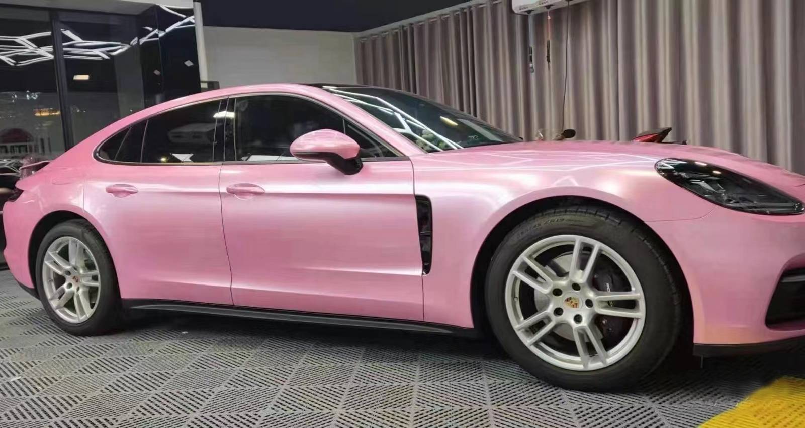  Ravoony Plus Glossy Metal Paint Shell Pink Car Wrap review Jeffrey Jones 01