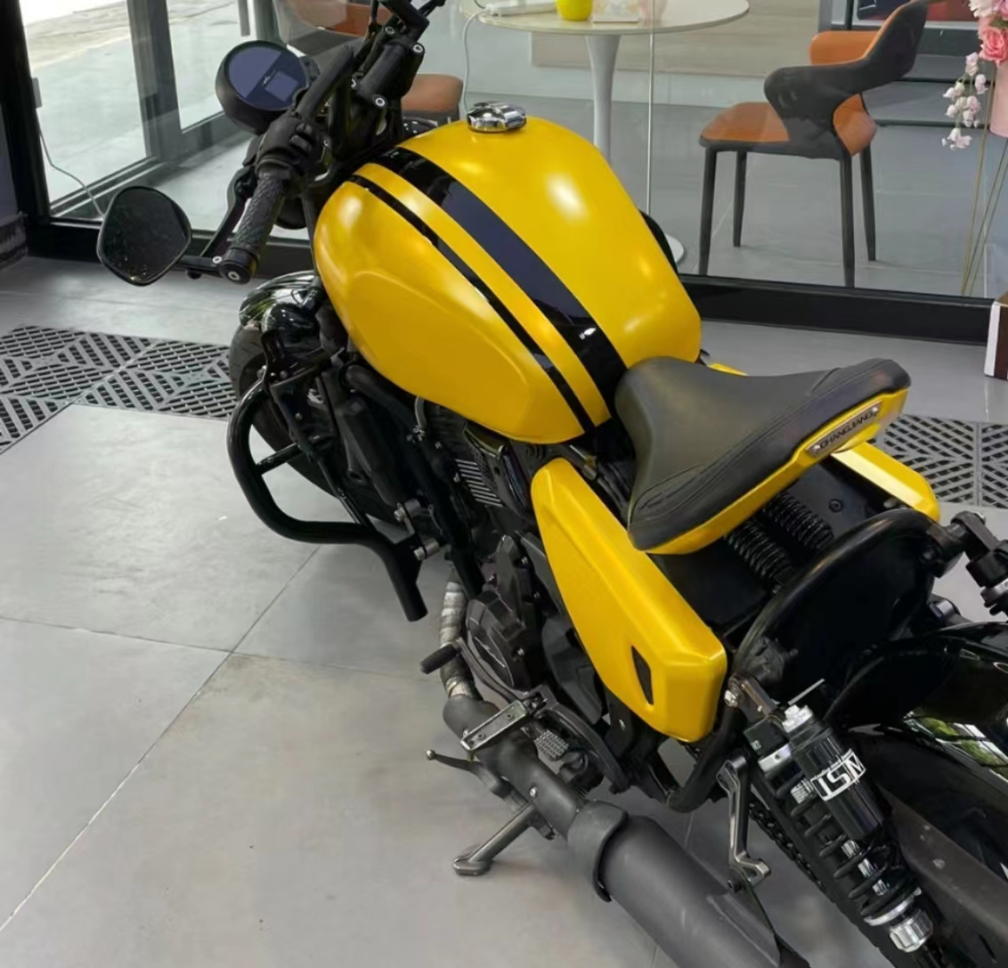 Ravoony Plus Matte Pure Metal Yellow Gold Vinyl Wrap review Daniel Bueno 01