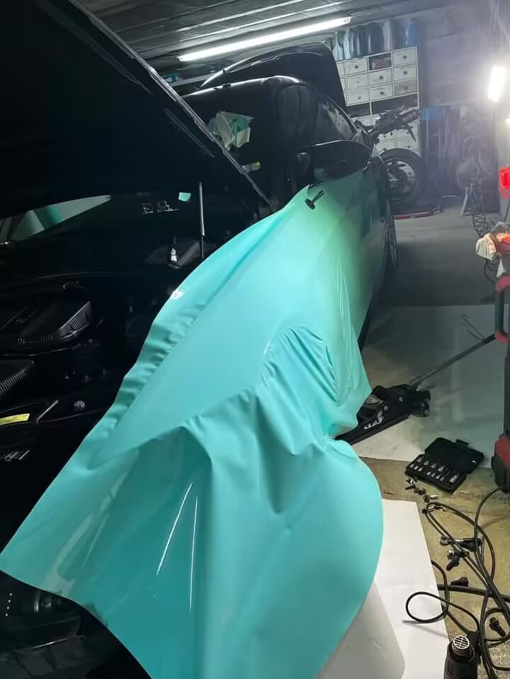 Ravoony Plus Glossy Tiffany Blue Car Vinyl Wrap review Rodrick Clarke 00