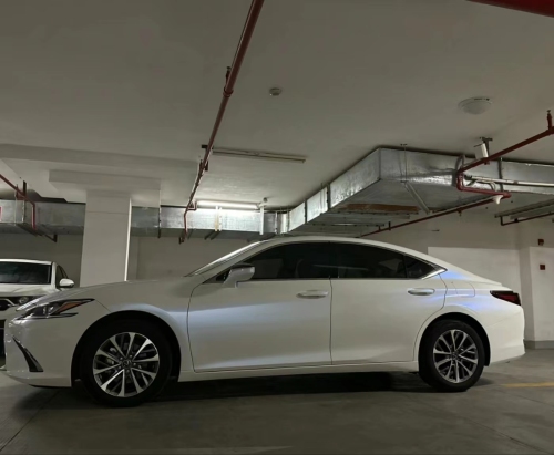 Ravoony Plus PET Glossy White to Blue Car Vinyl Wrap review