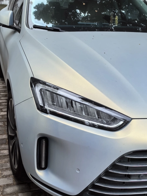 Ravoony Plus Ultra-Matte Gold Blue Car Vinyl Wrap review 