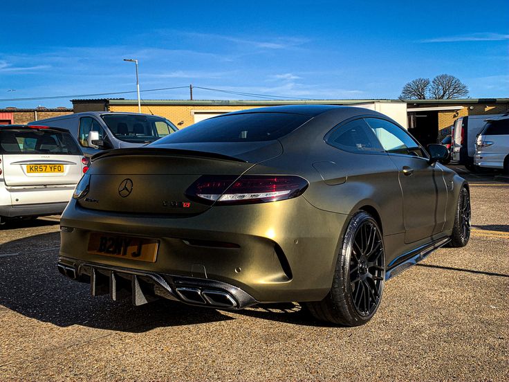 Ravoony Plus Gloss Midnight Gold Car Wrap review paisley langstraat