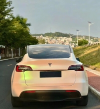 Ravoony Plus Matte Aurora White Car Vinyl Wrap review 2