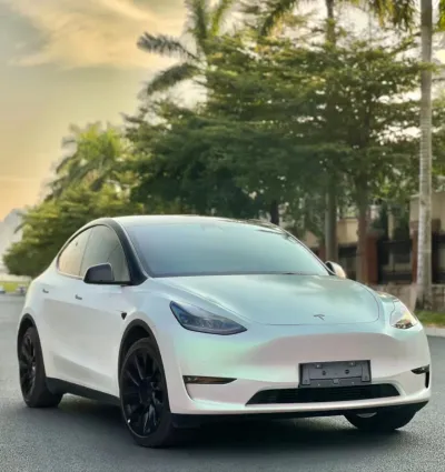 Ravoony Plus Matte Aurora White Car Vinyl Wrap review Lateak Hunt 01