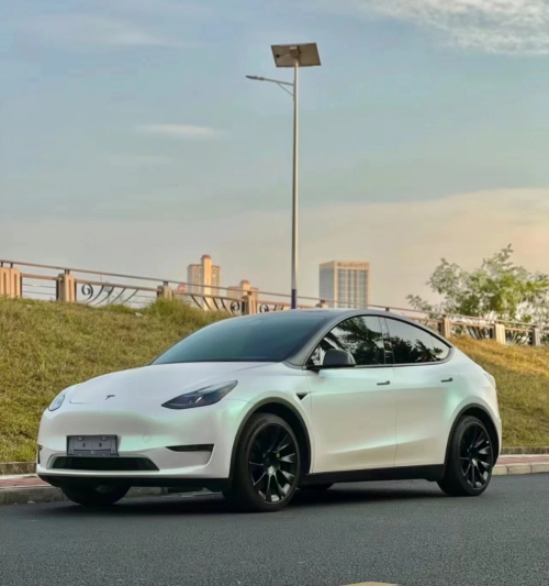 Ravoony Plus Matte Aurora White Car Vinyl Wrap review 