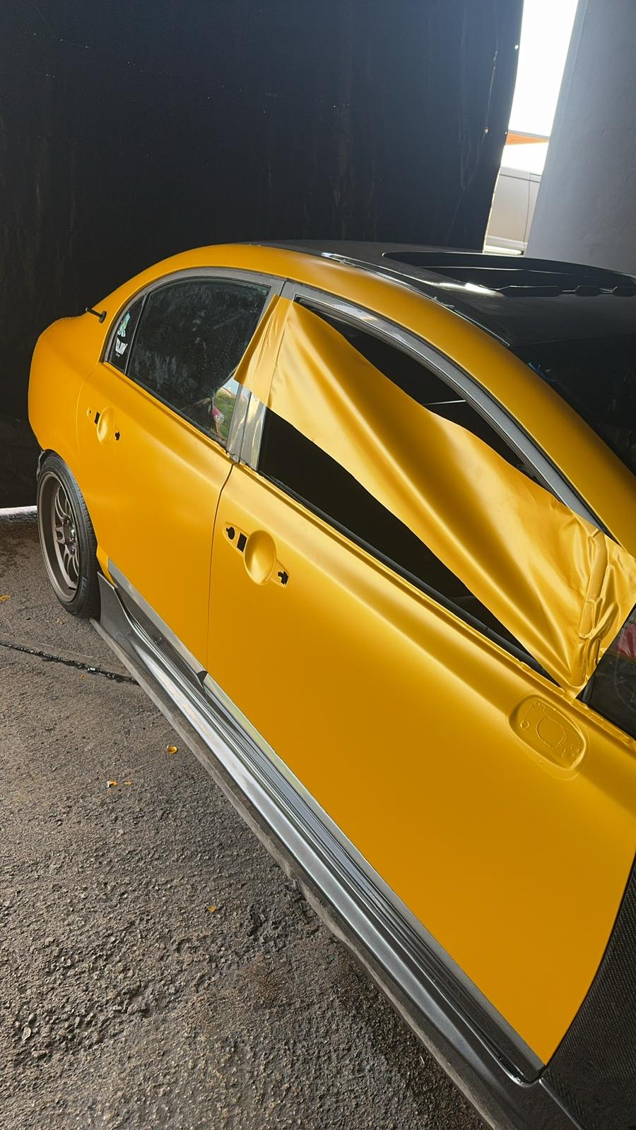 Ravoony Plus Matte Pure Metal Yellow Gold Vinyl Wrap review April Med 01