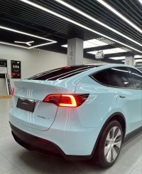 Ravoony Plus Glossy Crystal Glacier Blue Car Wrap review 2