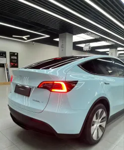 Ravoony Plus Glossy Crystal Glacier Blue Car Wrap review Laresia Fleming 03