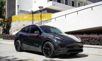 Ravoony Plus Glossy Laser Black Car Vinyl Wrap review 0