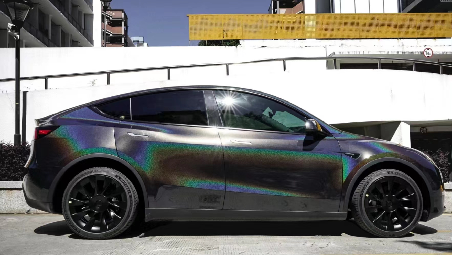 Ravoony Plus Glossy Laser Black Car Vinyl Wrap review Nathan Murphy 01