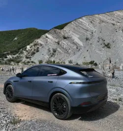   Ravoony Plus Ultra-Matte Blue Grey Car Wrap review Adam Kashwa 01