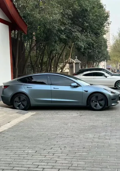   Ravoony Plus Ultra-Matte Blue Grey Car Wrap review Marcel Kosiol 00