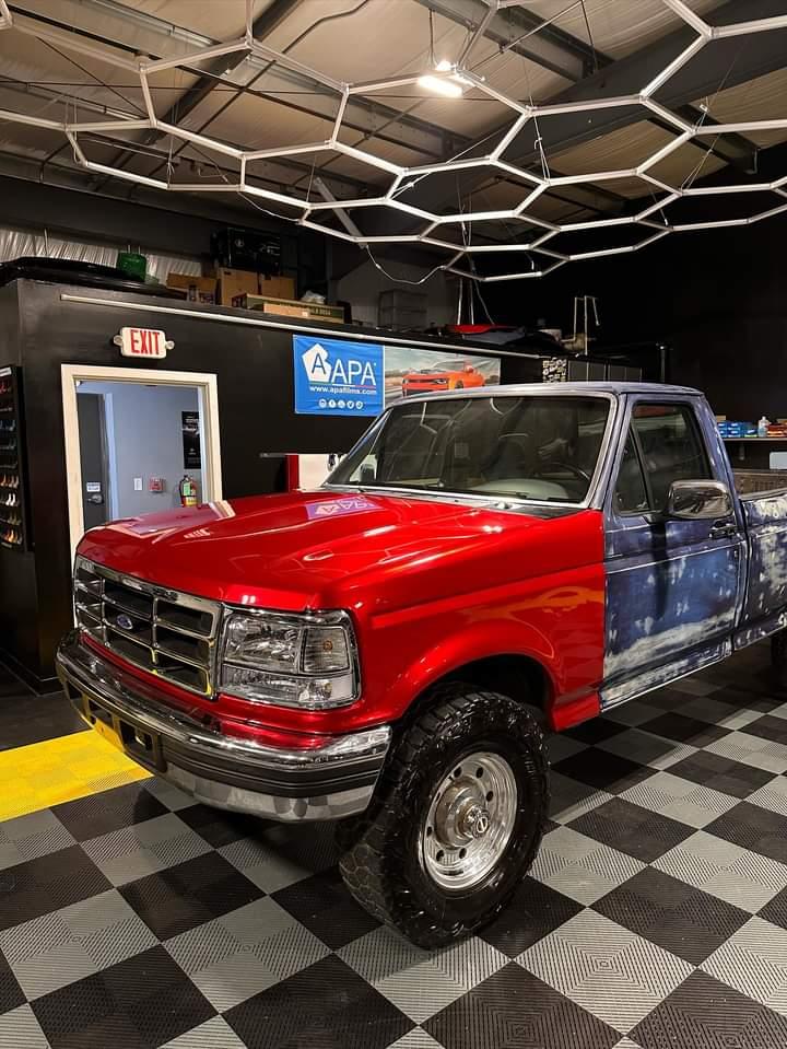 Ravoony Basic Gloss Metallic Vampire Red Vinyl Car Wrap review Logan Ordonez 01