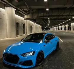 Ravoony Basic Glossy Crystal Blue Sky Car Vinyl Wrap review Joel Silver 01