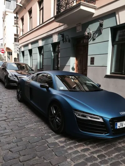 Ravoony Plus Ultra-Matte Metal Blue Car Wrap review Elijah  Serwit 