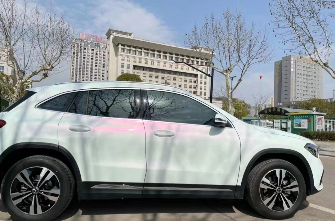  Ravoony Plus Glossy White to Pink Car Wrap review Zara Sheikhi