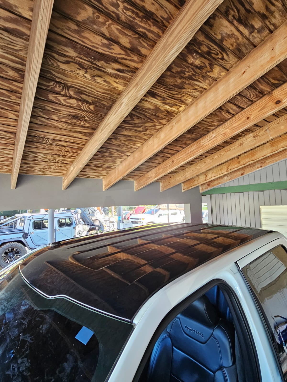 Ravoony Basic PET Gloss Black Car Wrap review Alex Osorio 02