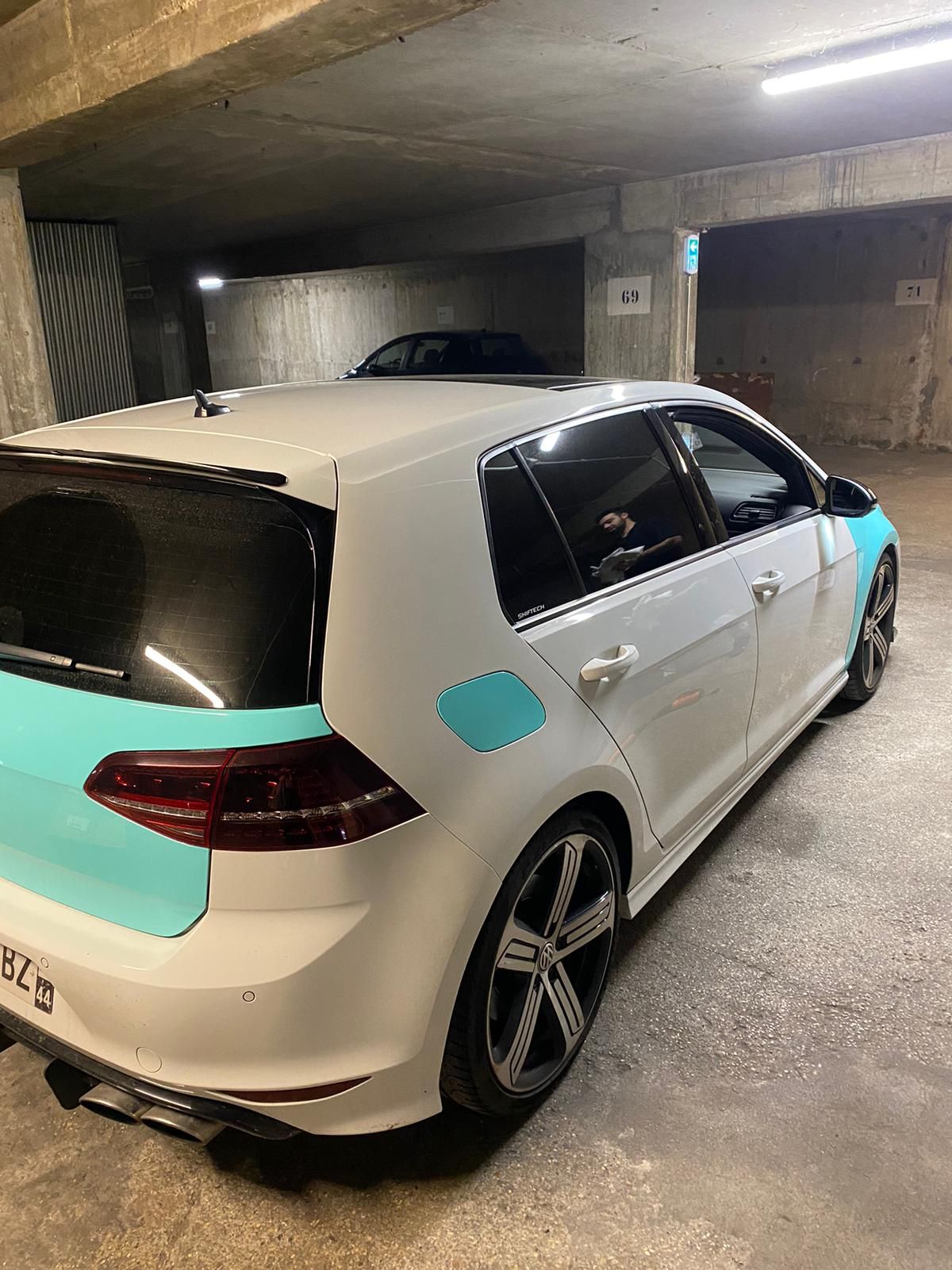 Ravoony Plus Glossy Tiffany Blue Car Vinyl Wrap review Aiden Daniels 01