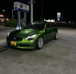 Ravoony Plus Glossy Metallic Mamba Green Car Vinyl Wrap review Lukáš Vojta 03