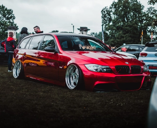 Ravoony Plus Gloss Metallic Vampire Red Vinyl Car Wrap review 