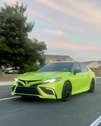 Ravoony Plus Gloss Acid Lime Green Wrap review Roman Tellez 03