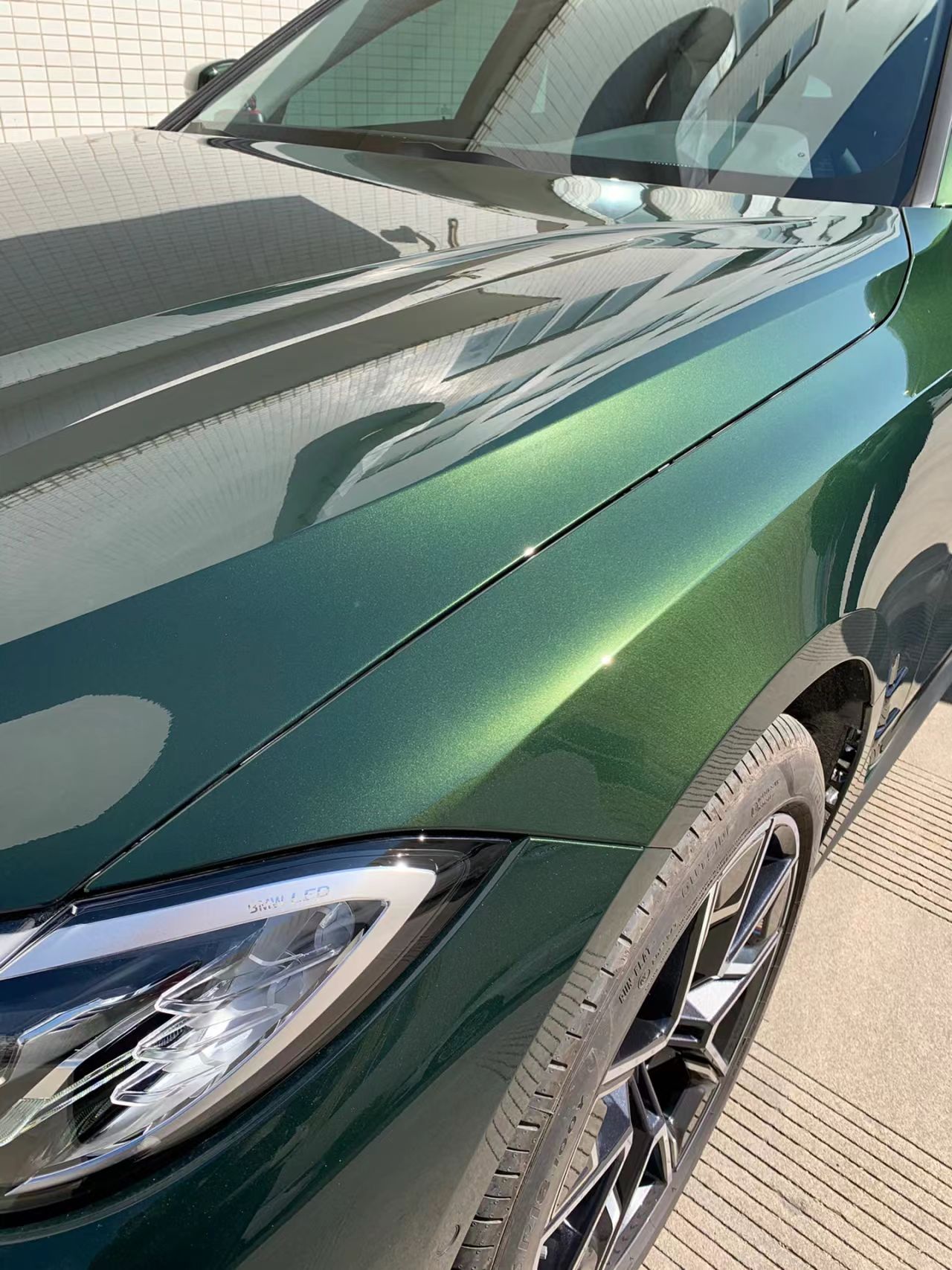 Ravoony Plus Blackish Green Car Vinyl Wrap review Antoni Dettlaff 01